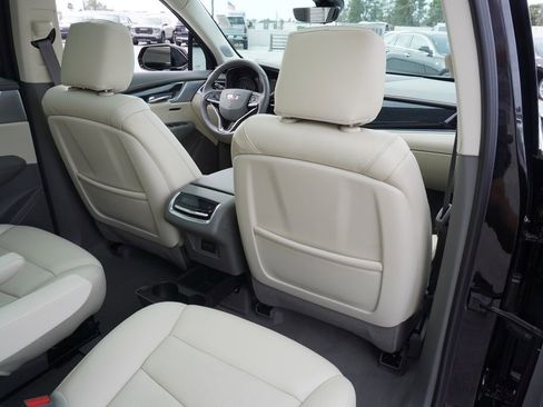 Certified 2024 Cadillac XT6 Premium Luxury w/ Technology Package image 11