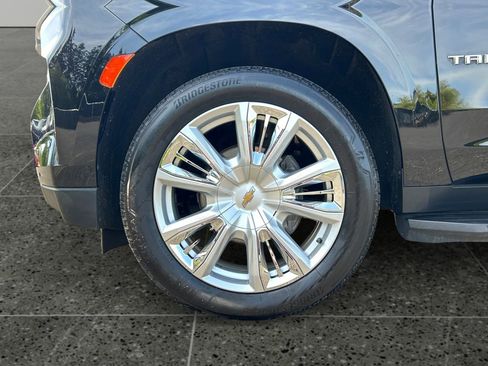 Used 2021 Chevrolet Tahoe High Country AWD/4WD image 5