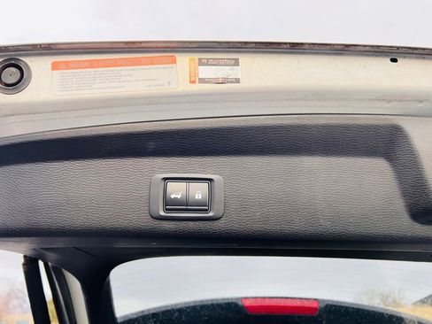 Used 2022 Mitsubishi Outlander SEL Black Edition image 31