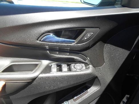 Used 2022 Chevrolet Equinox Premier AWD/4WD image 20