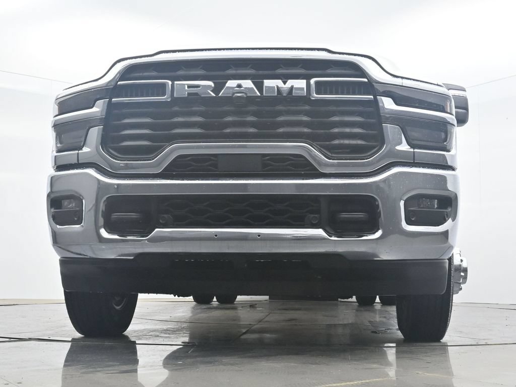 New 2026 RAM 3500 Big Horn AWD/4WD image 33