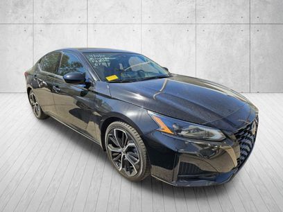 Used 2023 Nissan Altima 2.5 SR w/ SR Premium Package