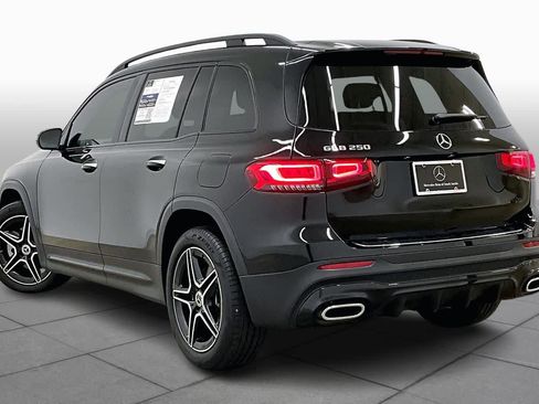 Certified 2023 Mercedes-Benz GLB 250 image 12