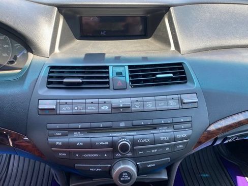 Used 2010 Honda Crosstour EX-L image 16