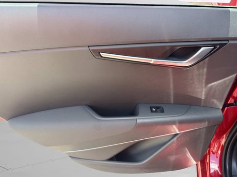 New 2026 Kia Niro EX FWD image 15