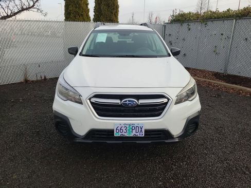 Used 2019 Subaru Outback 2.5i image 5