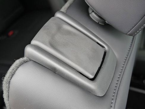 New 2026 GMC Acadia Elevation w/ Elevation Premium Package image 30