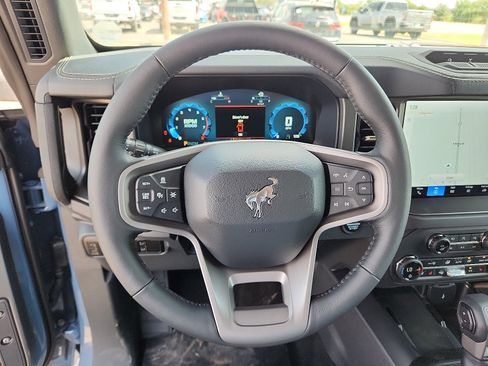 New 2025 Ford Bronco Badlands image 18