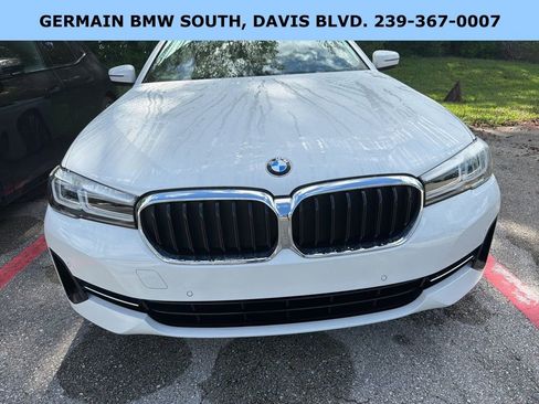Certified 2023 BMW 530i xDrive w/ Premium Package image 30
