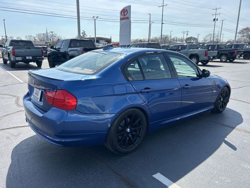 Used 2009 BMW 328i Sedan RWD image 16
