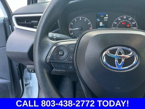 Used 2025 Toyota Corolla LE FWD image 20