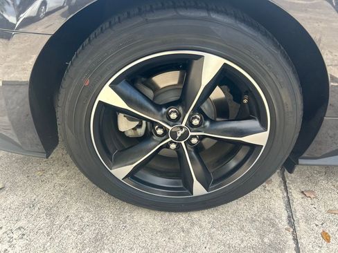 Used 2022 Ford Mustang Coupe w/ Equipment Group 101A image 28