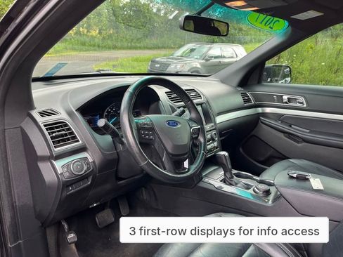 Used 2017 Ford Explorer XLT w/ Equipment Group 202A image 26