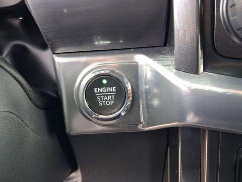 Used 2021 Ford F150 Lariat w/ Equipment Group 502A High image 32