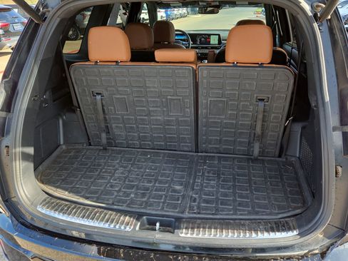 Used 2024 Kia Telluride SX X-Line AWD/4WD image 12