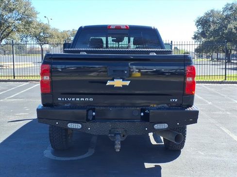 Used 2017 Chevrolet Silverado 2500 LTZ w/ Duramax Plus Package image 10