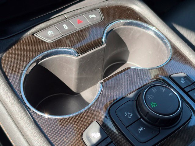 Used 2023 GMC Acadia AT4 w/ Preferred Package AWD/4WD image 22