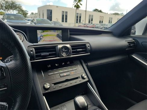 Used 2020 Lexus IS 350 F Sport image 21