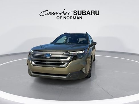 Certified 2025 Subaru Forester Premium image 6