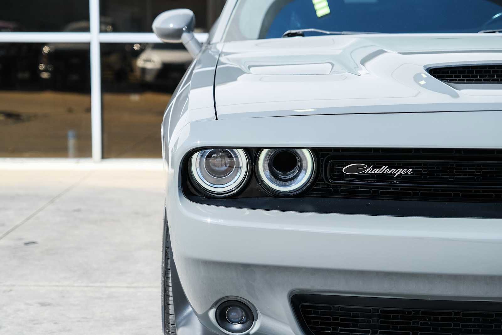 Used 2023 Dodge Challenger R/T Scat Pack RWD image 5