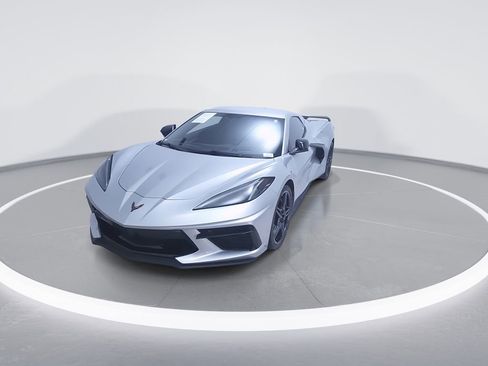 Used 2020 Chevrolet Corvette Stingray Preferred Conv w/ 2LT Preferred Equipment Group image 2