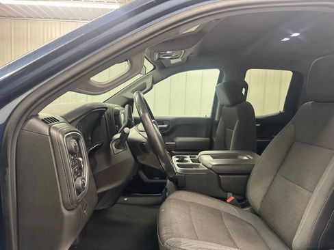 Used 2019 Chevrolet Silverado 1500 LT w/ All-Star Edition image 6