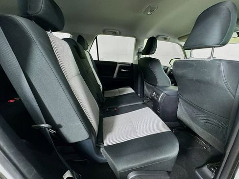 Used 2014 Toyota 4Runner SR5 RWD image 33