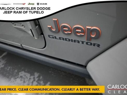 Used 2021 Jeep Gladiator Mojave w/ Safety Group AWD/4WD image 42