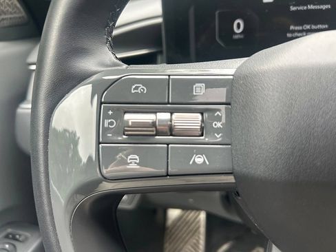 Used 2024 Kia EV9 GT-Line AWD/4WD image 8