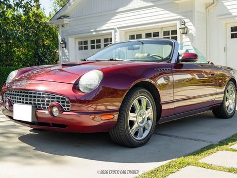 Used 2004 Ford Thunderbird Deluxe image 14