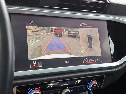 Used 2022 Audi Q3 2.0T Premium Plus w/ Premium Plus Package image 18