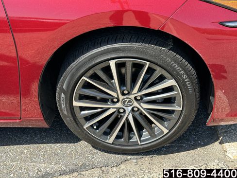Used 2023 Lexus ES 250 w/ Premium Package AWD/4WD image 9