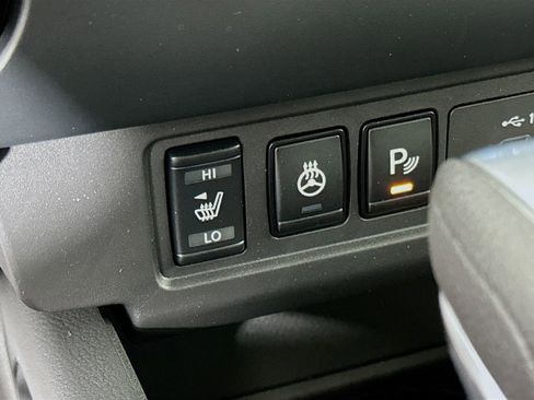 New 2026 Nissan Frontier SV w/ SV Convenience Package AWD/4WD image 27