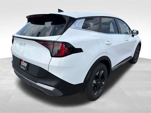 New 2026 Kia Sportage LX w/ LX Convenience Package FWD image 7