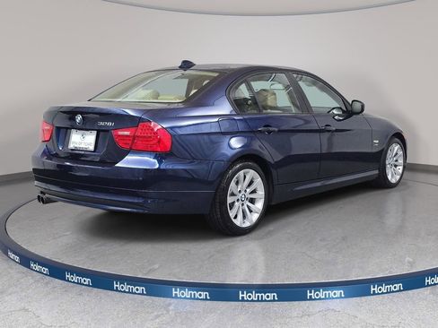 Used 2011 BMW 328i xDrive Sedan AWD/4WD image 6