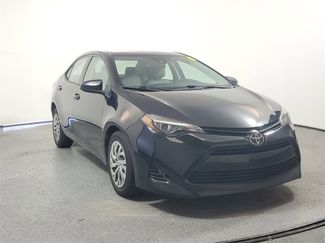 Used 2019 Toyota Corolla LE image 1
