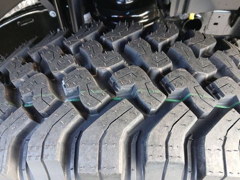 New 2026 Jeep Wrangler Unlimited Sport image 22