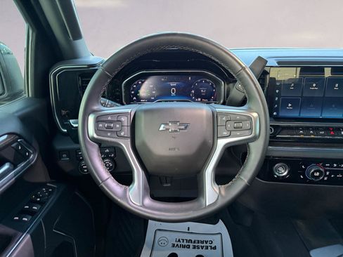 Used 2024 Chevrolet Silverado 1500 RST w/ Z71 Off-Road Package AWD/4WD image 12