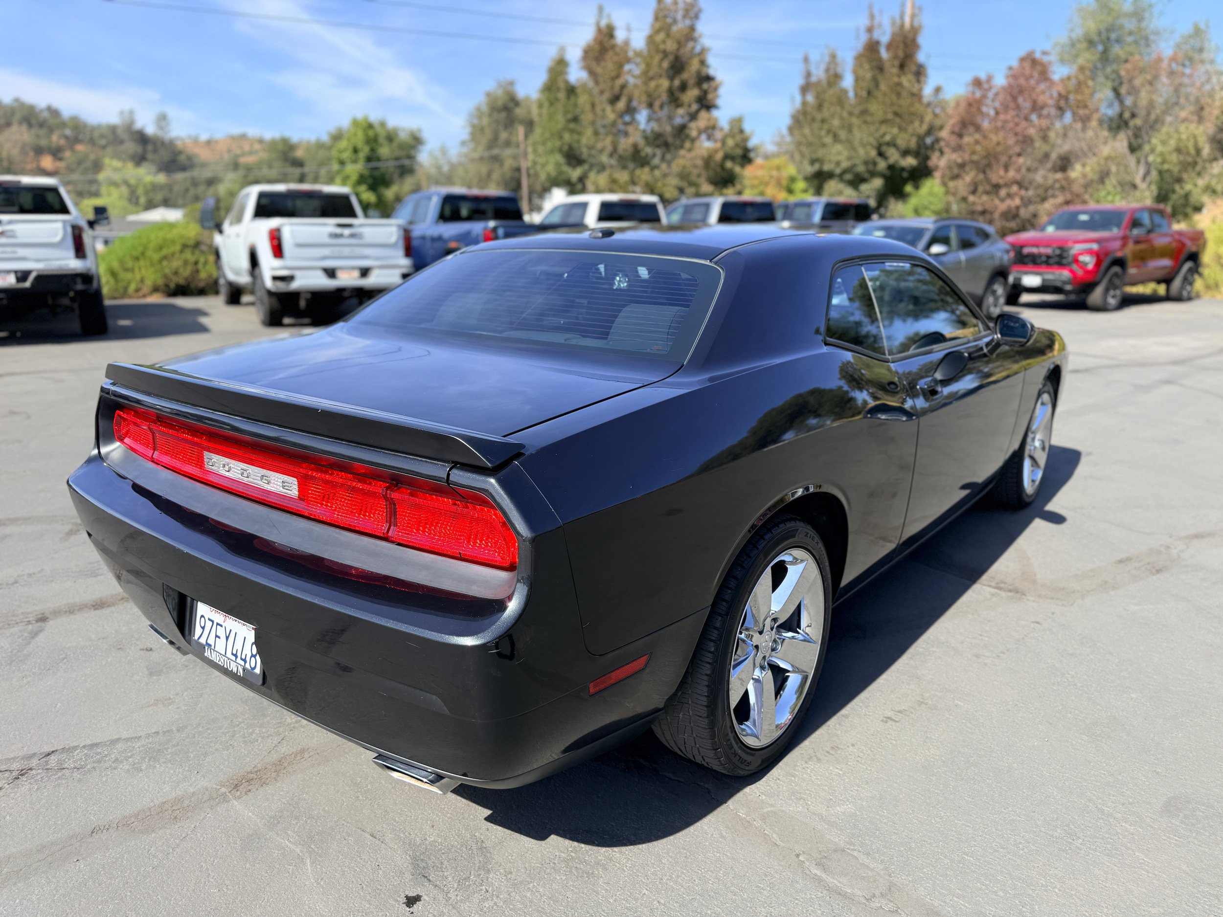 Used 2009 Dodge Challenger R/T RWD image 6