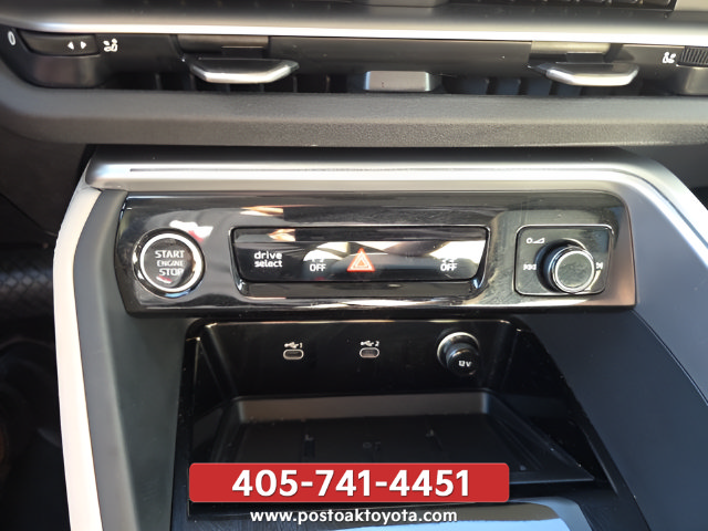 Used 2025 Audi Q5 Premium Plus w/ Premium Plus AWD/4WD image 18