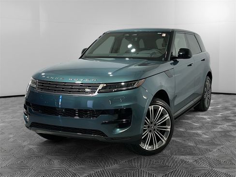 Used 2025 Land Rover Range Rover Sport SE image 1