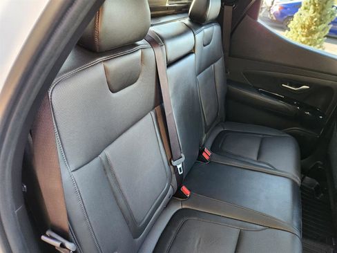 Certified 2024 Hyundai Santa Cruz Limited image 16