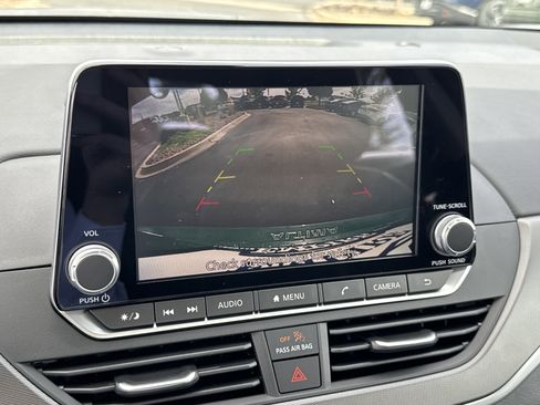 New 2025 Nissan Altima 2.5 SR image 22