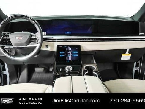 Used 2026 Cadillac Escalade Sport w/ Touring Package AWD/4WD image 17