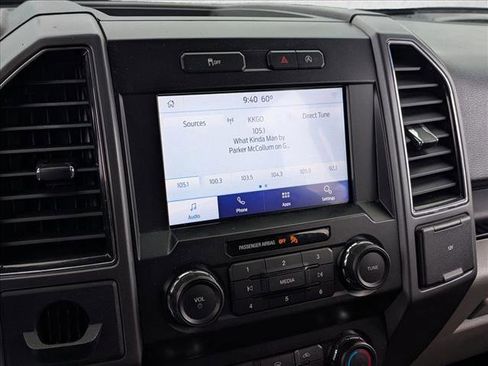 Used 2020 Ford F150 XLT image 13