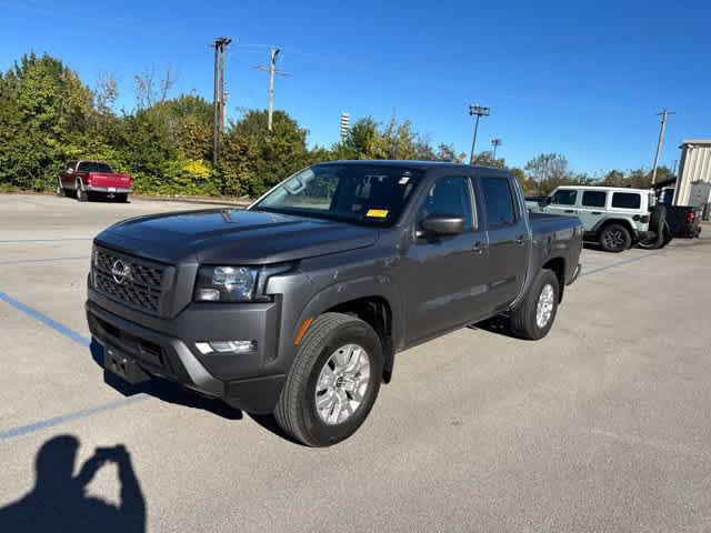 Used 2024 Nissan Frontier SV w/ SV Convenience Package AWD/4WD image 12