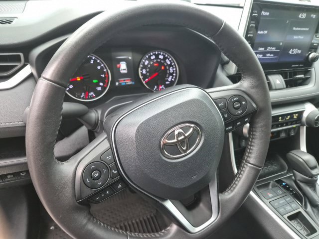 Used 2022 Toyota RAV4 XLE w/ Convenience Package AWD/4WD image 19