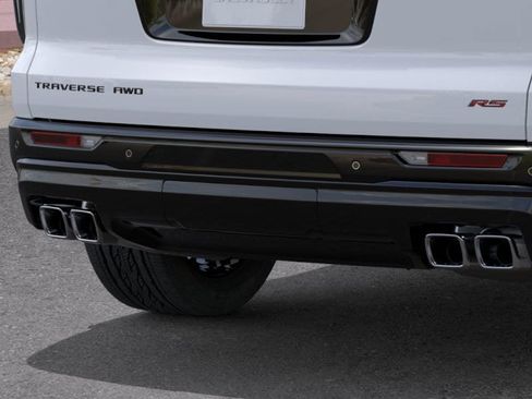New 2026 Chevrolet Traverse RS w/ LPO, Floor Liner Package AWD/4WD image 60