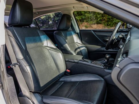 Used 2021 Lexus ES 350 w/ Premium Package FWD image 32