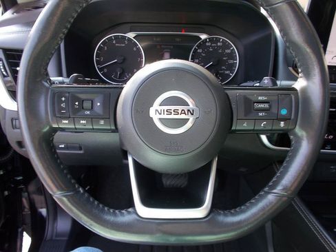 Used 2021 Nissan Rogue SL w/ Premium Package FWD image 29